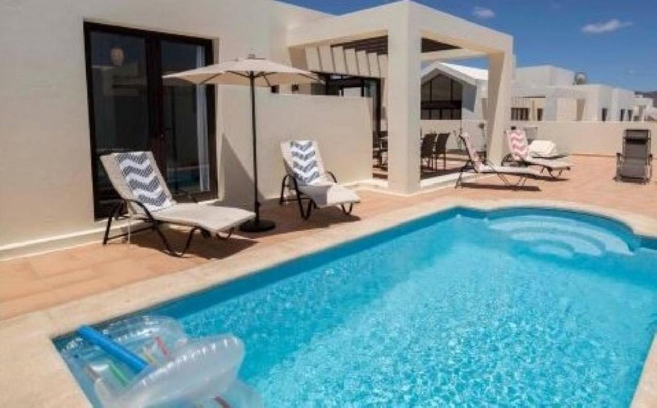 Casa Vivien Villa ปลายาบลังกา ภายนอก รูปภาพ